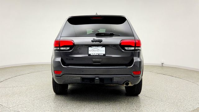 2021 Jeep Grand Cherokee Laredo X 4x4 w/ Trailer-Tow Group IV & Altitude Appearance Pkg - 23024781 - 5