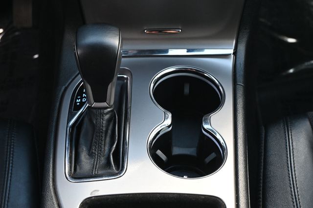 2021 Jeep Grand Cherokee Laredo X Altitude Appearance Package - 22960350 - 12