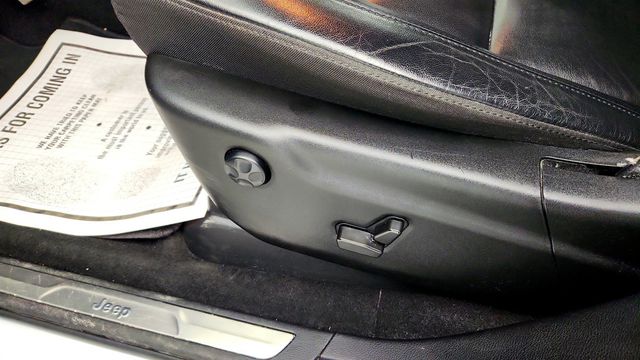 2021 Jeep Grand Cherokee Limited 4x4 w/ Premium Lighting Group - 23022503 - 11