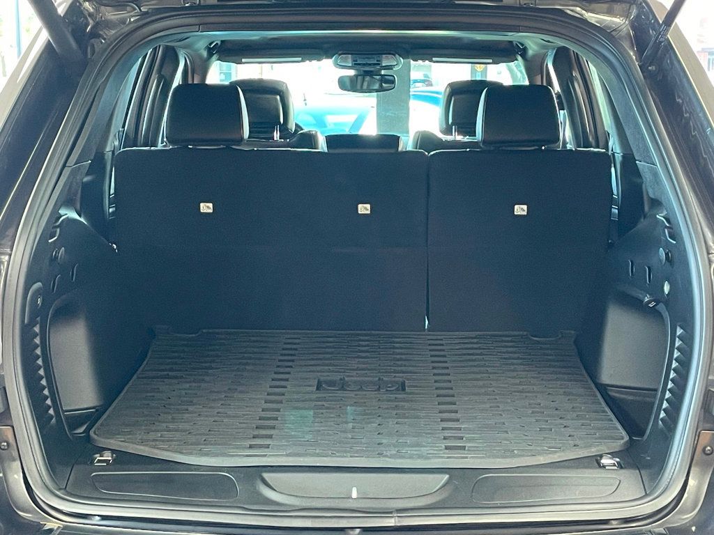 2021 Jeep Grand Cherokee Limited X 4x4 - 22939350 - 21