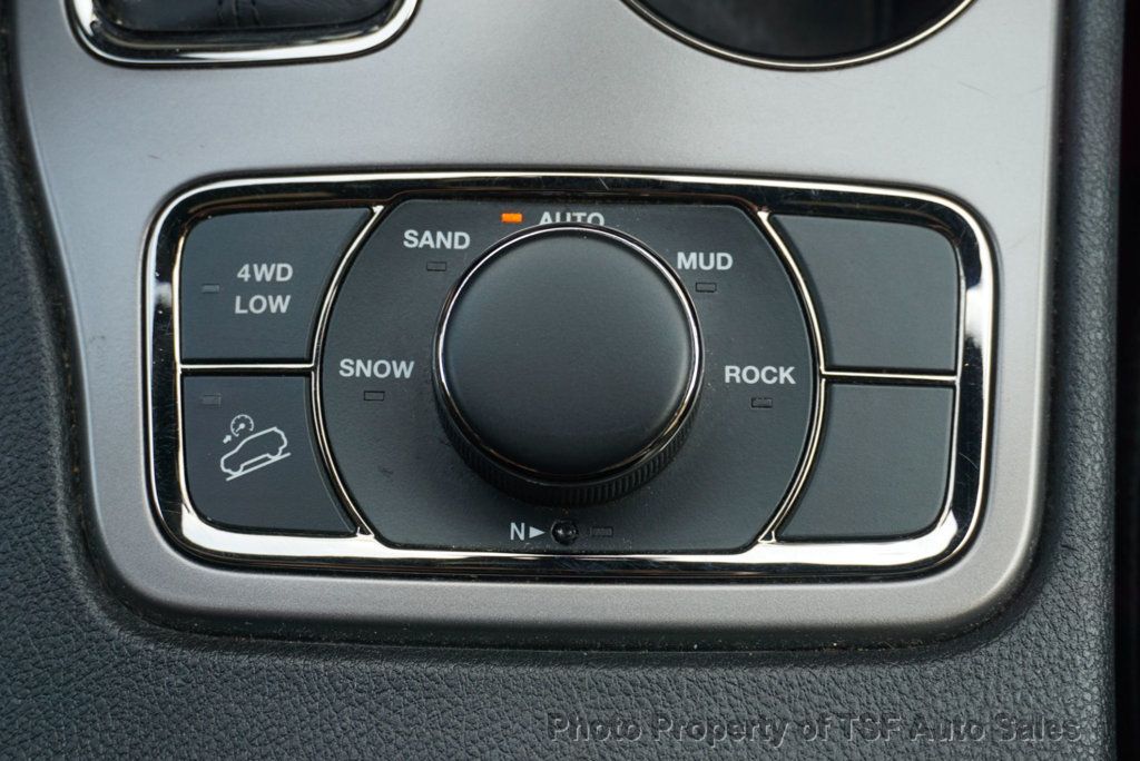 2021 Jeep Grand Cherokee Limited X 4x4 PROTECH 2 PKG PANO ROOF 20" WHEELS HEATED SEATS  - 23014404 - 30