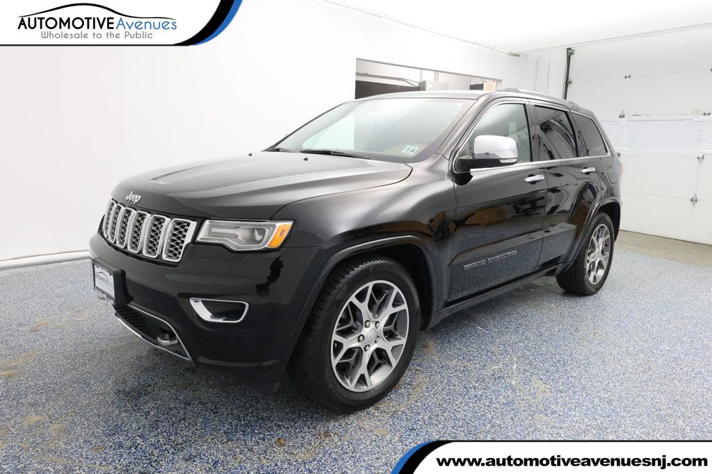 2021 Jeep Grand Cherokee Overland 4x4 - 22938809 | Video 1