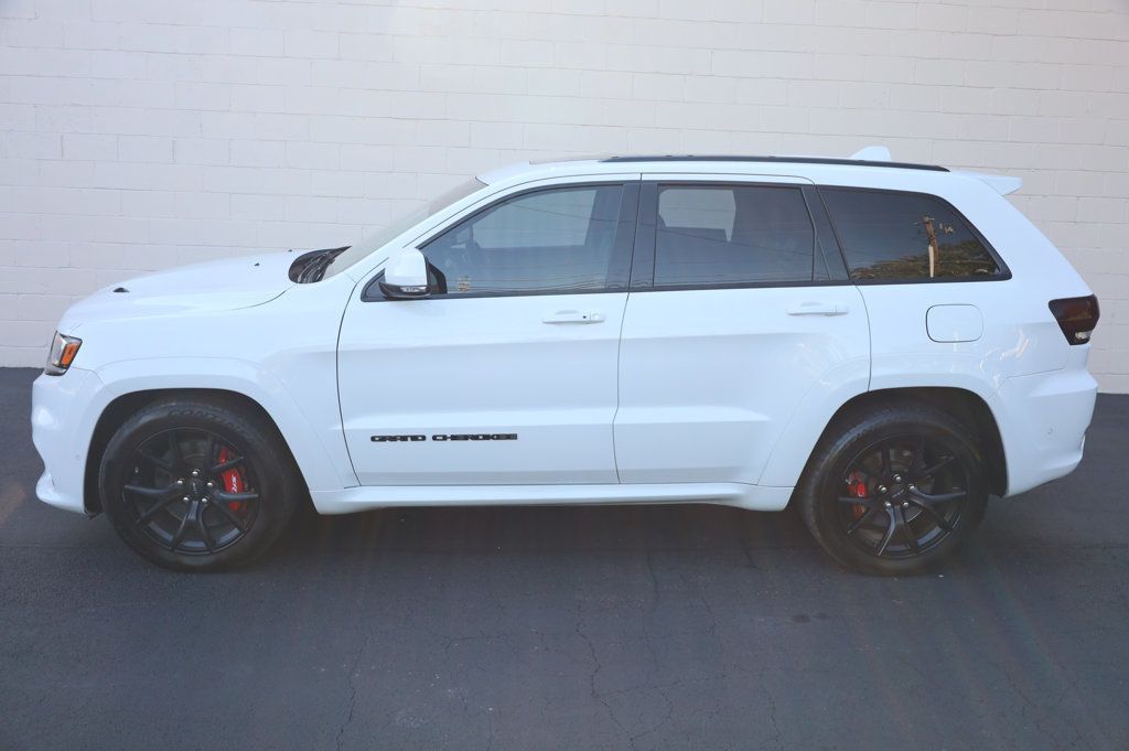 2021 Jeep Grand Cherokee SRT8 photo 4