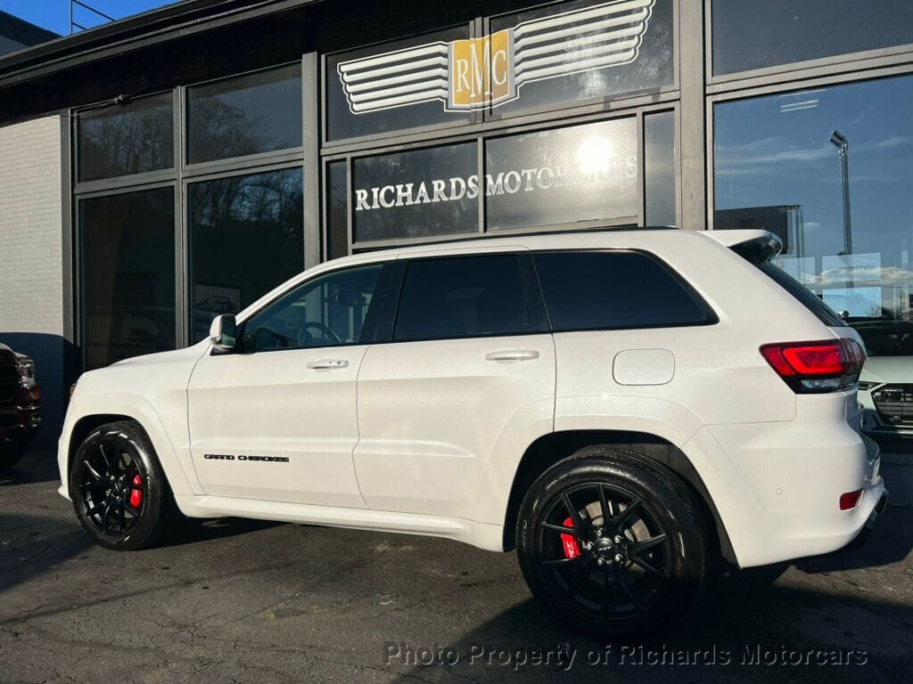 2021 Jeep Grand Cherokee SRT 4x4 - 22688059 - 9