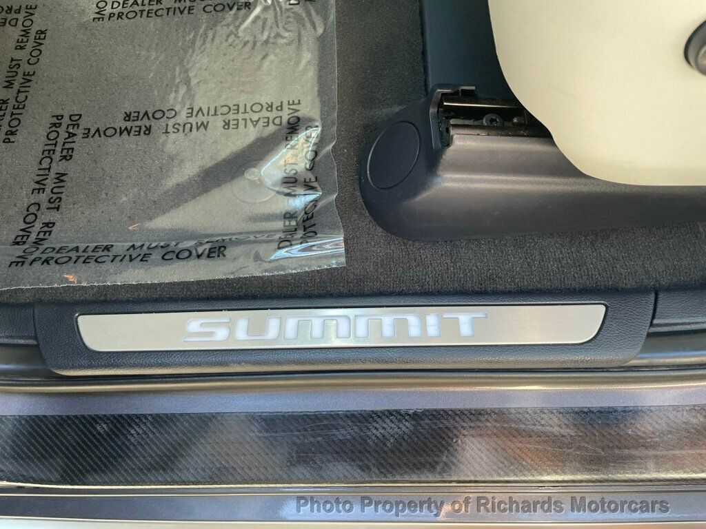 2021 Jeep Grand Cherokee Summit photo 8