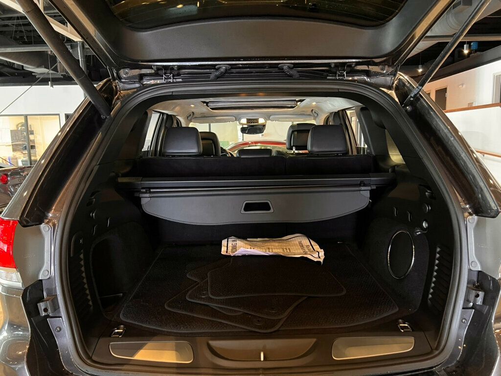 2021 Jeep Grand Cherokee Summit/4x4/PlatinumGroup/Htd&CldSeats/PanoRoof/AirSuspension/NAV - 22967596 - 13