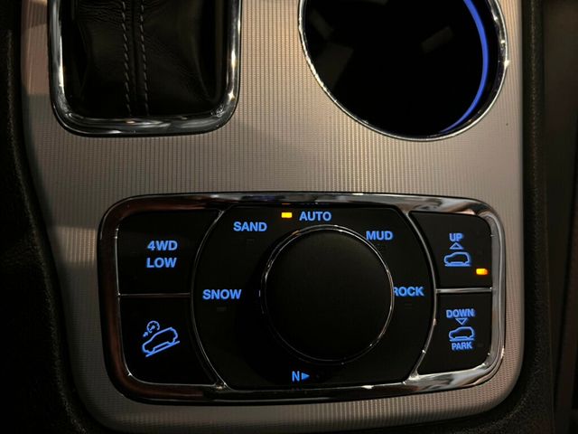 2021 Jeep Grand Cherokee Summit/4x4/PlatinumGroup/Htd&CldSeats/PanoRoof/AirSuspension/NAV - 22967596 - 20