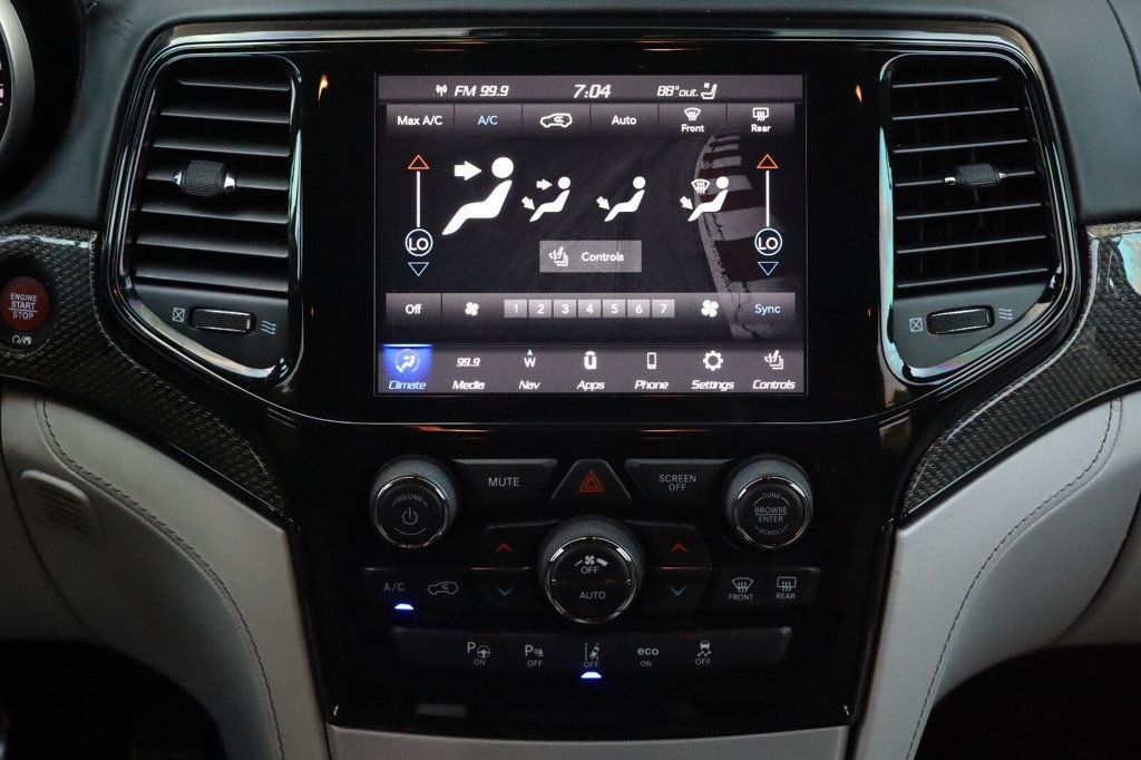 Jeep Grand Cherokee photo 42