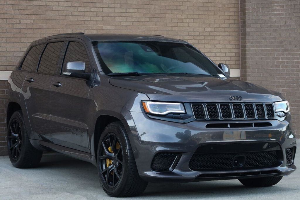 Jeep Grand Cherokee photo 7
