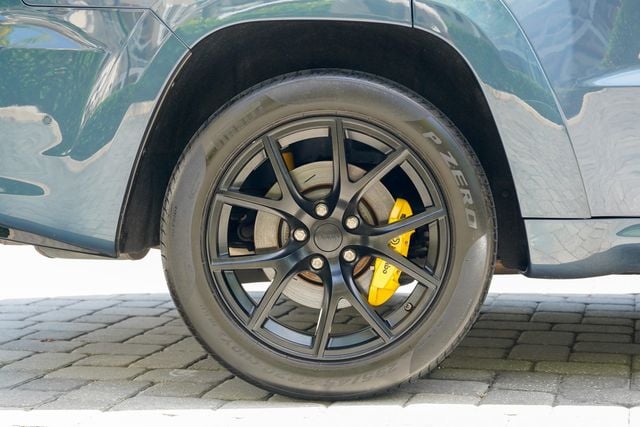 2021 Jeep Grand Cherokee Trackhawk 4x4 - 23065975 - 31