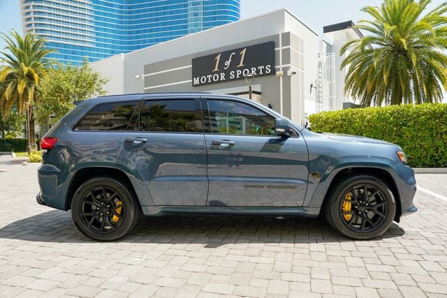 2021 Jeep Grand Cherokee Trackhawk 4x4 - 23065975 - 32