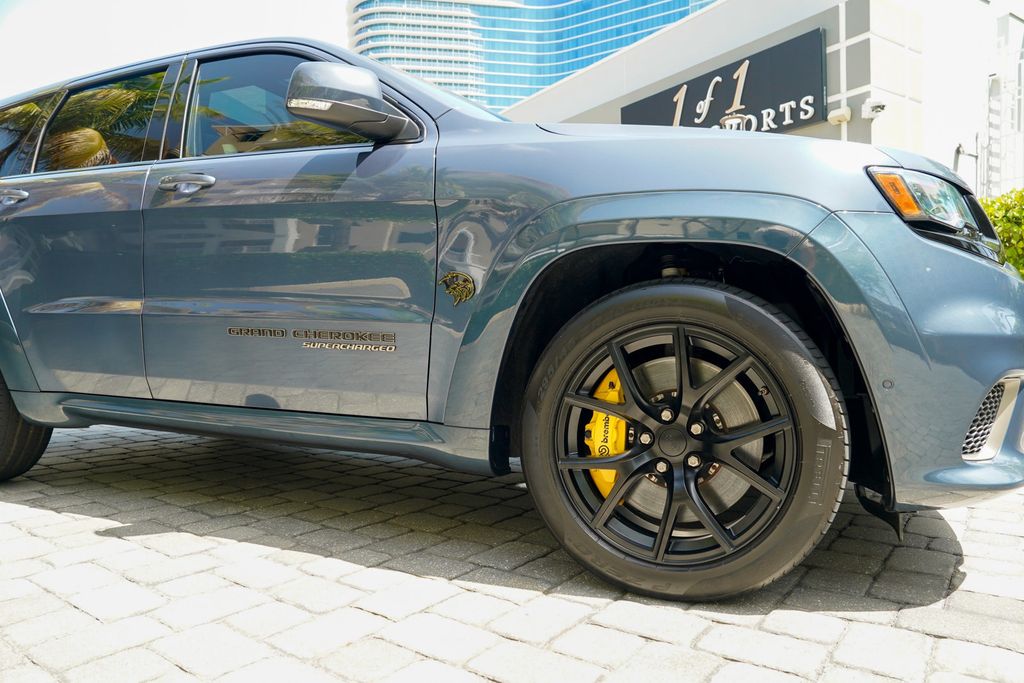 2021 Jeep Grand Cherokee Trackhawk 4x4 - 23065975 - 35
