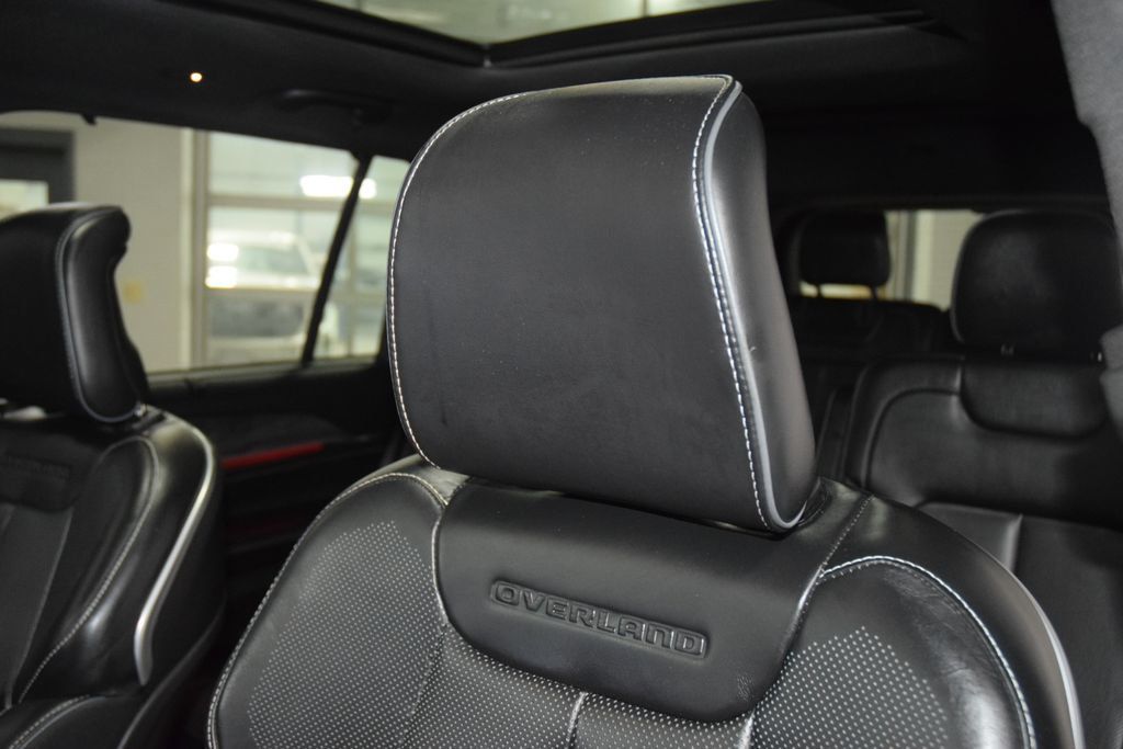 2021 Jeep Grand Cherokee L GRAND CHEROKEE L OVERLAND * 3.6 V6 * FULLY LOADED * 1 OWNER - 23041645 - 37