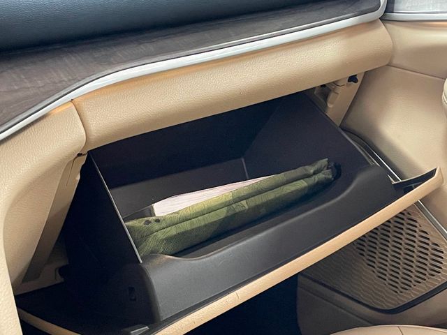 2021 Jeep Grand Cherokee L Limited 4x4 - 22973534 - 39