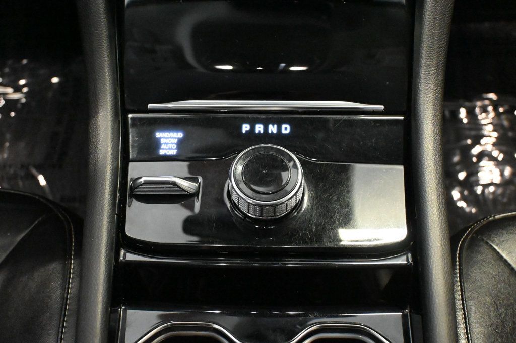 Jeep Grand Cherokee L photo 16