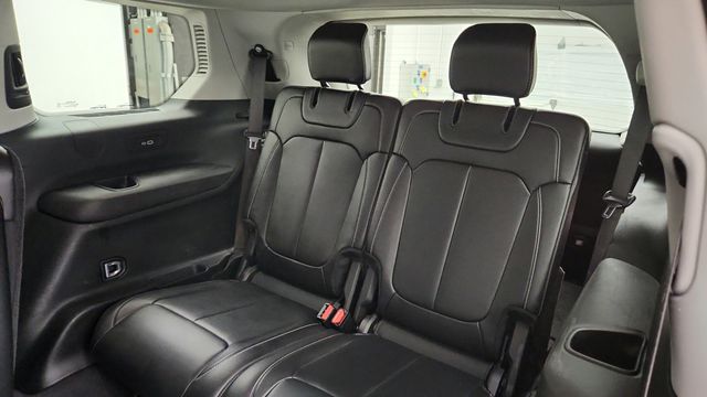 2021 Jeep Grand Cherokee L Limited 4x4 - 22943176 - 21