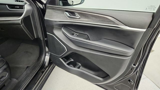 2021 Jeep Grand Cherokee L Limited 4x4 - 22943176 - 26