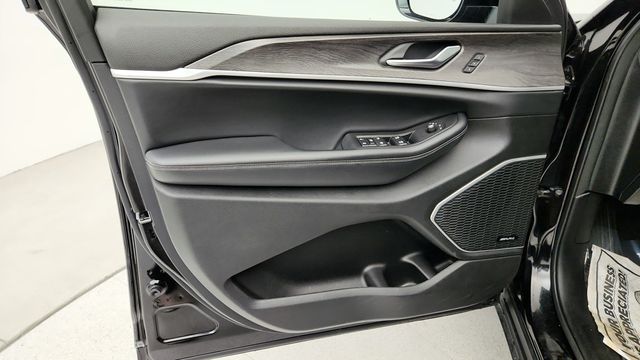 2021 Jeep Grand Cherokee L Limited 4x4 with Dual-Pane Panoramic Sunroof & Uconnect 5 Nav - 22945396 - 10