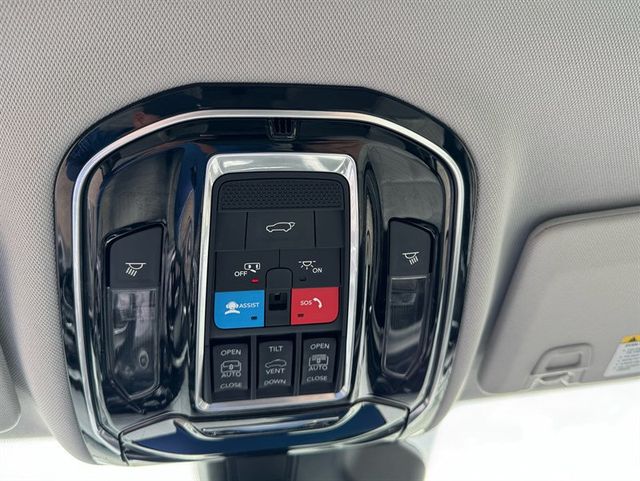 2021 Jeep Grand Cherokee L Overland 4x4 - 23024435 - 19