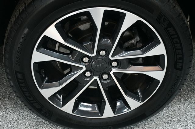 2021 Jeep Grand Cherokee L Overland 4x4 - 22988663 - 19