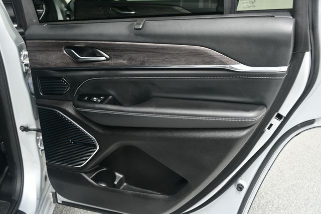 2021 Jeep Grand Cherokee L Overland 4x4 - 22988663 - 25