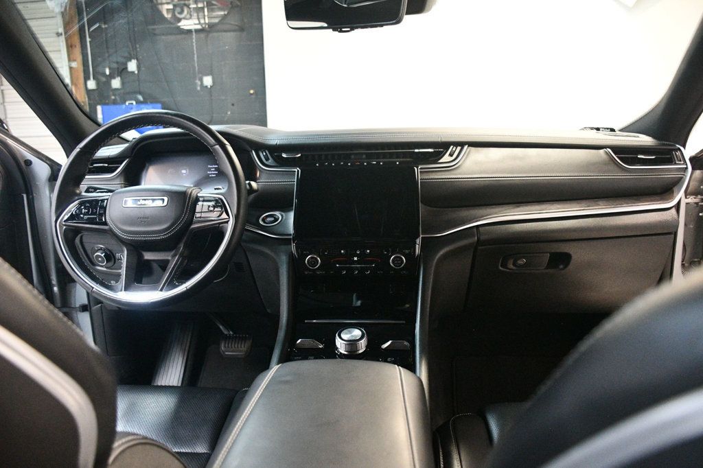 2021 Jeep Grand Cherokee L Overland 4x4 - 22988663 - 4