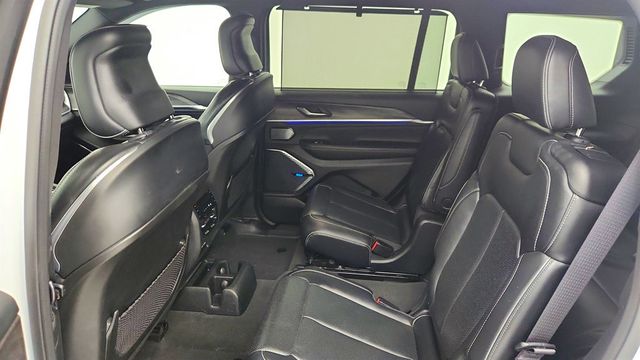 2021 Jeep Grand Cherokee L Overland 4x4 w/ ProTech Group III & Luxury Tech Group IV - 23014767 - 21