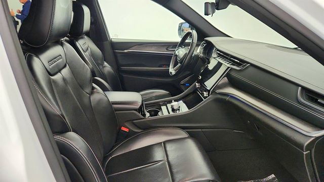 2021 Jeep Grand Cherokee L Overland 4x4 w/ ProTech Group III & Luxury Tech Group IV - 23014767 - 25