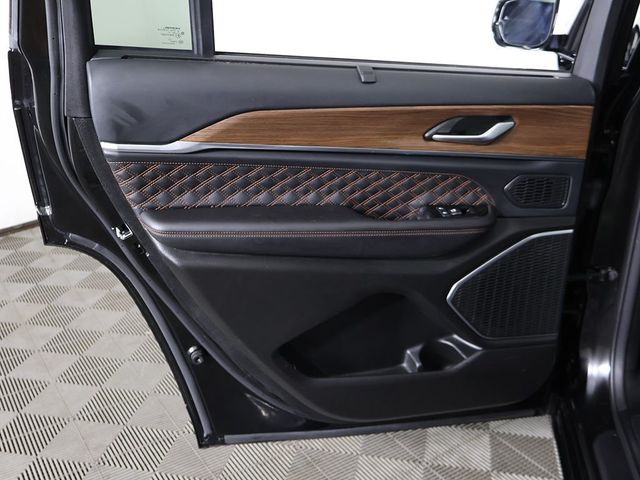 2021 Jeep Grand Cherokee L Summit - 23074140 - 31