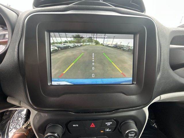 2021 Jeep Renegade Latitude FWD - 22994404 - 17