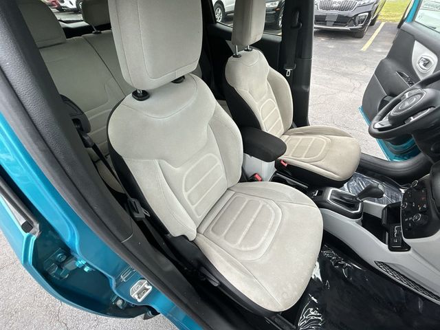 2021 Jeep Renegade Latitude FWD - 22994404 - 19