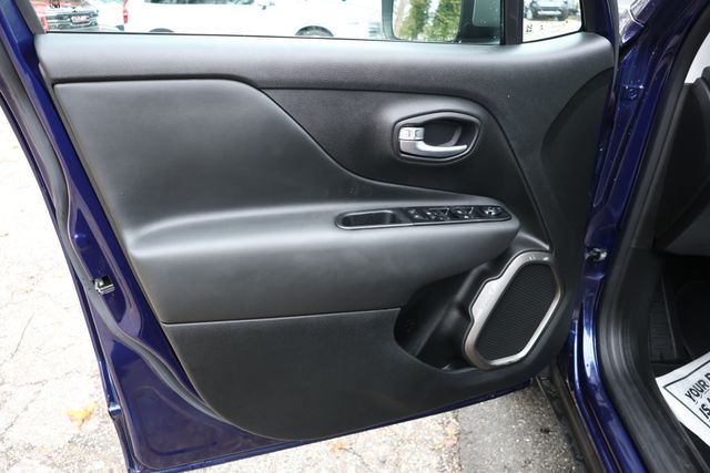 2021 Jeep Renegade Limited 4x4 with Luxury Group II - 22939854 - 9