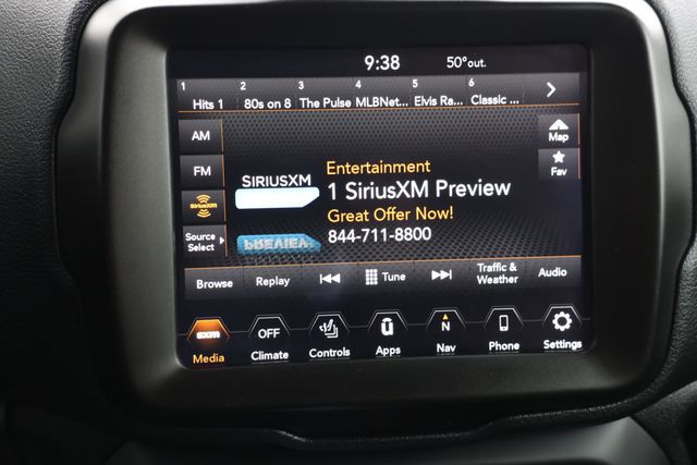 2021 Jeep Renegade Limited 4x4 with Luxury Group II - 22939854 - 16