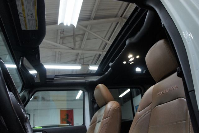 2021 Jeep Wrangler 1-Owner, Sky One Touch Power Top - 22836622 - 34