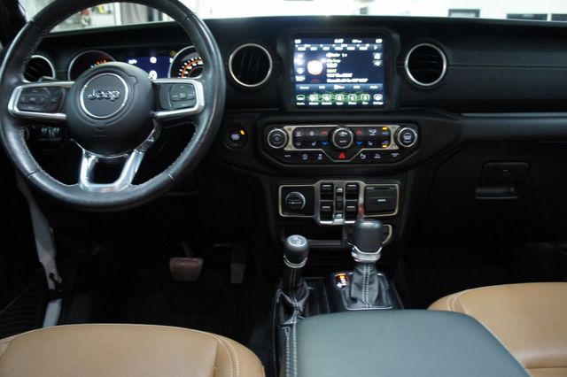 2021 Jeep Wrangler 1-Owner, Sky One Touch Power Top - 22836622 - 36