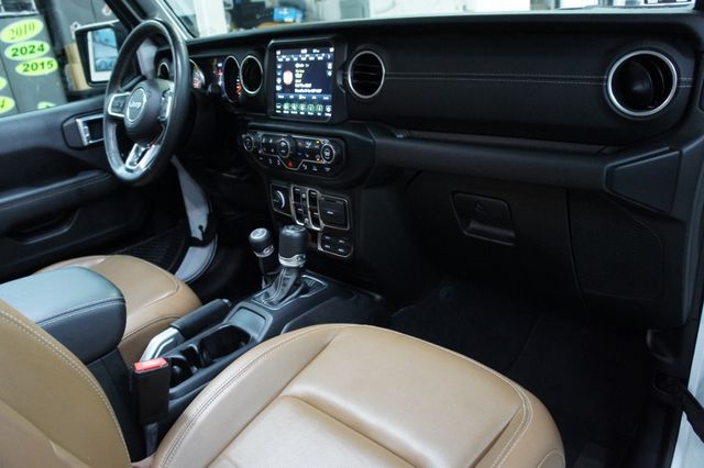 2021 Jeep Wrangler 1-Owner, Sky One Touch Power Top - 22836622 - 43