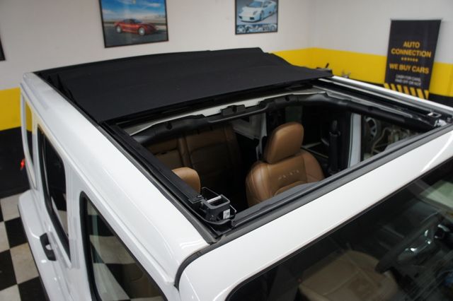 2021 Jeep Wrangler 1-Owner, Sky One Touch Power Top - 22836622 - 6