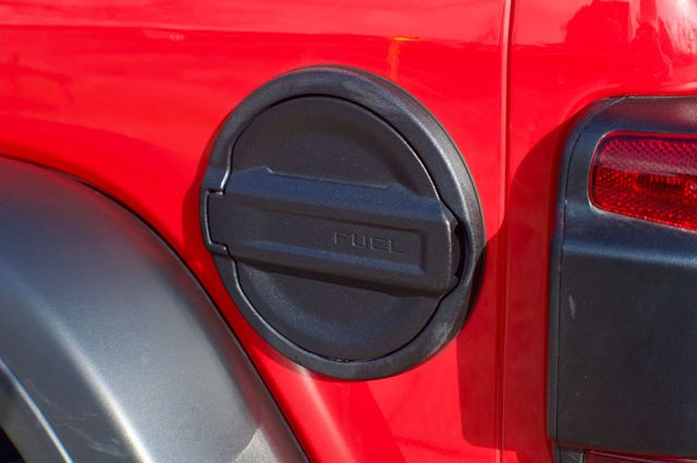 2021 Jeep Wrangler LocalTrade/UnlimitedRubicon/HeatedLeatherSeats/BlindSpot/NAV - 22970751 - 9