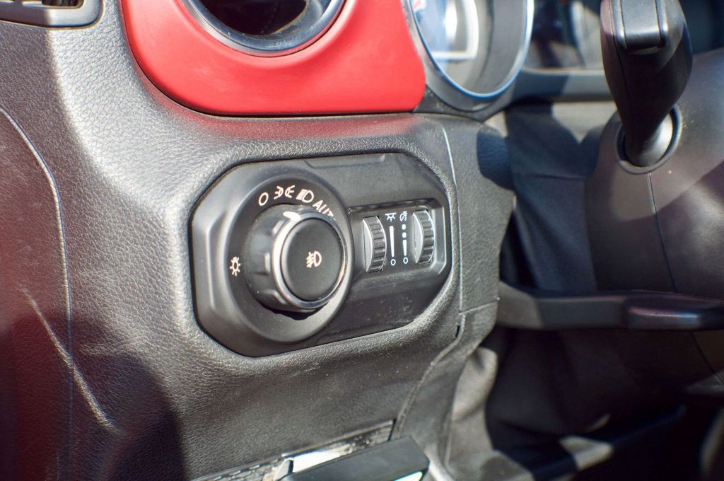 2021 Jeep Wrangler LocalTrade/UnlimitedRubicon/HeatedLeatherSeats/BlindSpot/NAV - 22970751 - 33