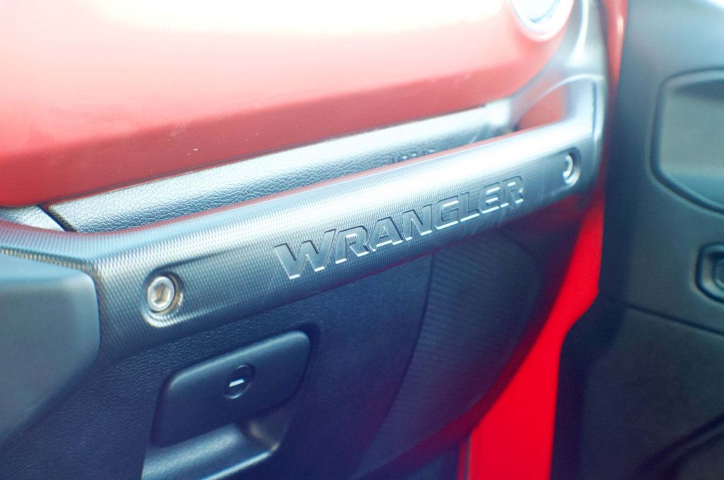 2021 Jeep Wrangler LocalTrade/UnlimitedRubicon/HeatedLeatherSeats/BlindSpot/NAV - 22970751 - 45