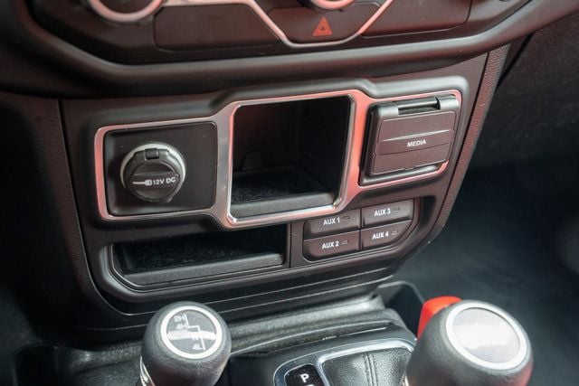 2021 Jeep Wrangler LocalTrade/Willy's-Sport/4WD/PushButtonStart/AppleCarplay/NAV - 23031193 - 31