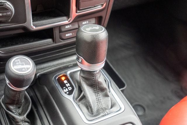 2021 Jeep Wrangler LocalTrade/Willy's-Sport/4WD/PushButtonStart/AppleCarplay/NAV - 23031193 - 32