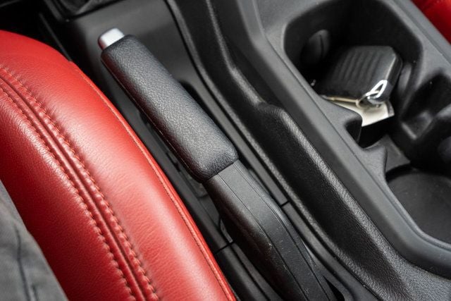 2021 Jeep Wrangler LocalTrade/Willy's-Sport/4WD/PushButtonStart/AppleCarplay/NAV - 23031193 - 34