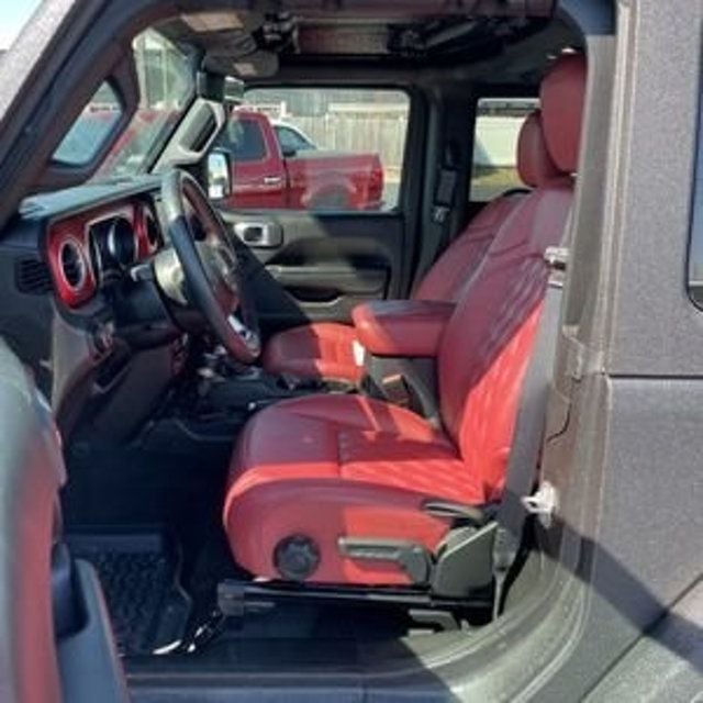 2021 Jeep Wrangler Rubicon photo 19