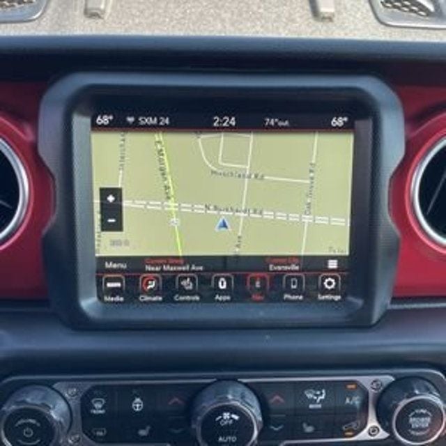 2021 Jeep Wrangler Rubicon photo 25