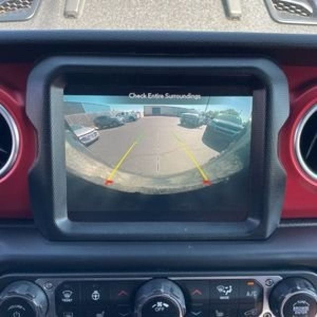 2021 Jeep Wrangler Rubicon photo 26