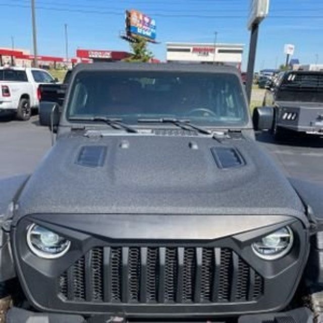 2021 Jeep Wrangler Rubicon photo 2
