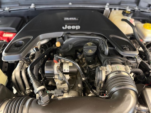 2021 Jeep Wrangler Rubicon Unlimited 4x4 - 23065770 - 35