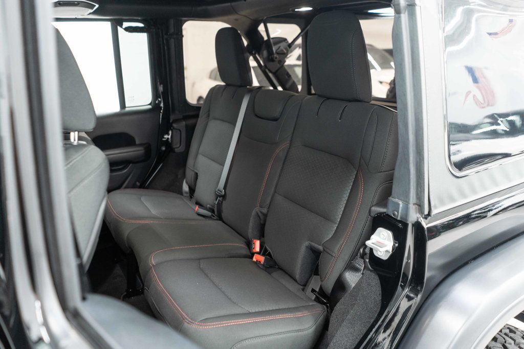 2021 Jeep Wrangler Rubicon Unlimited photo 29