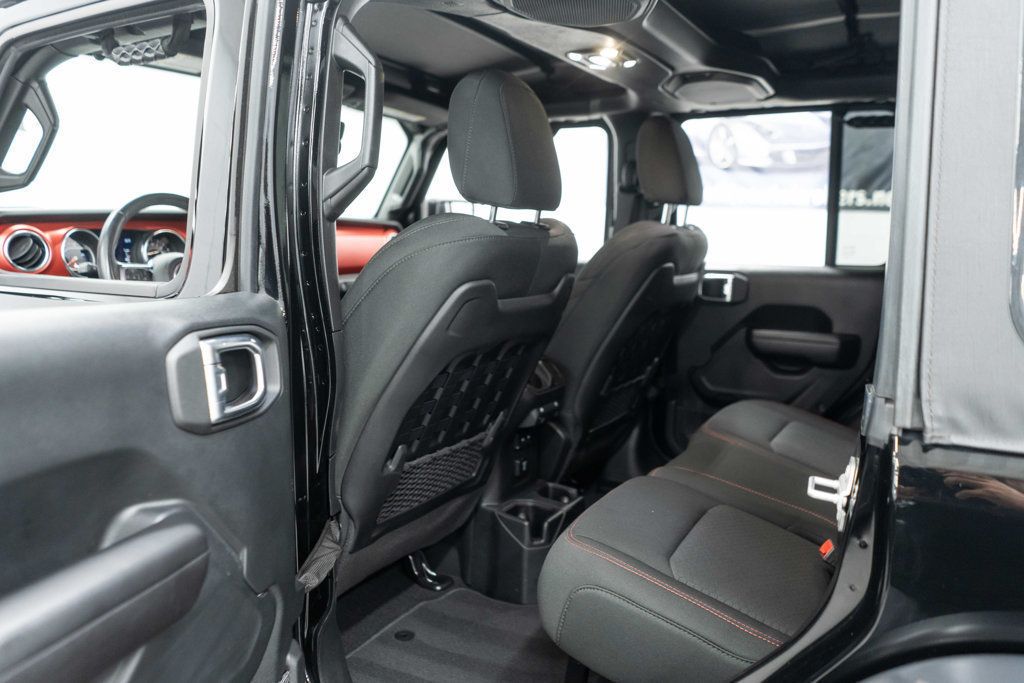 2021 Jeep Wrangler Rubicon Unlimited photo 30